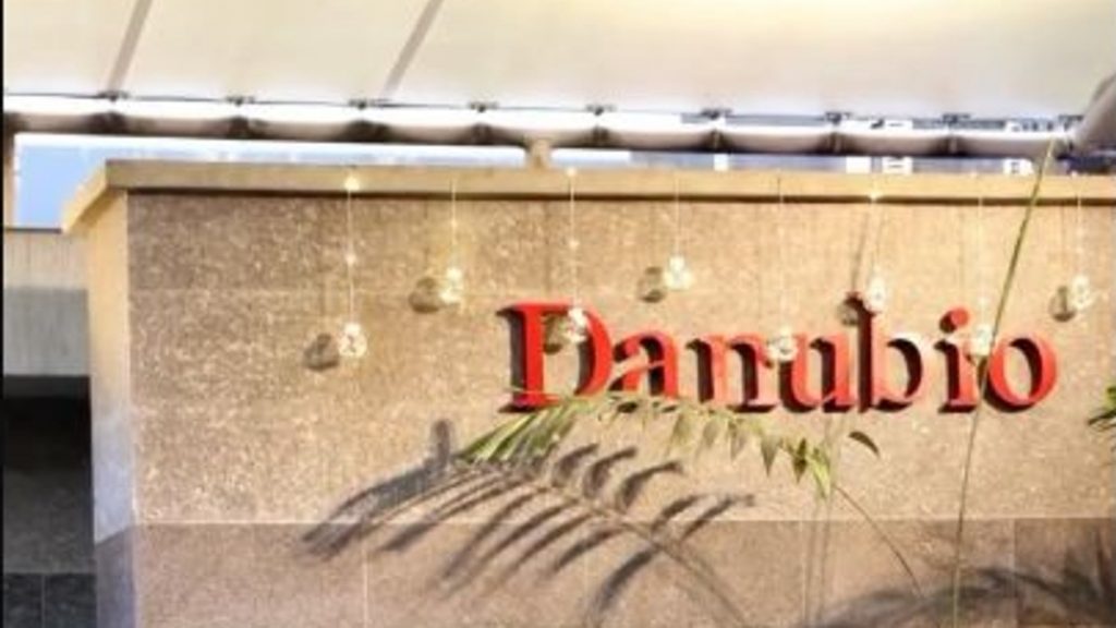 Pastelería Danubio en Chacao y varias sedes
