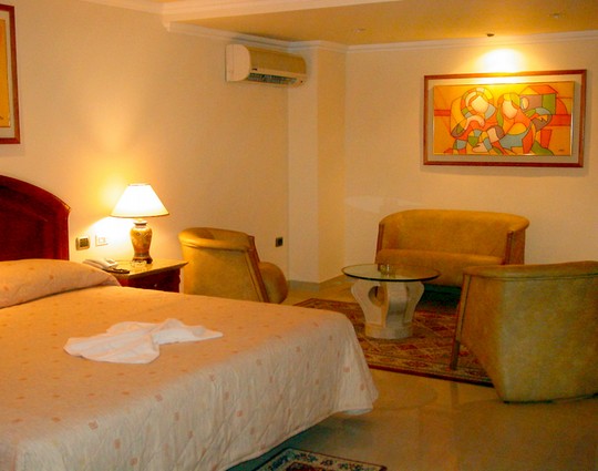 Instalaciones de Hotel Dinastía Valencia