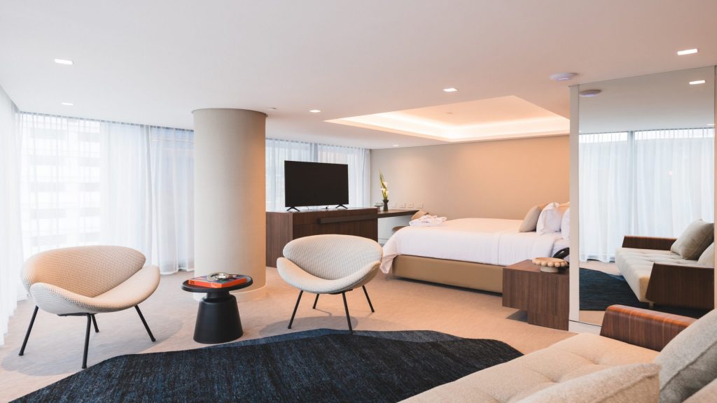 Suite contemporánea de LIDOTEL Caracas