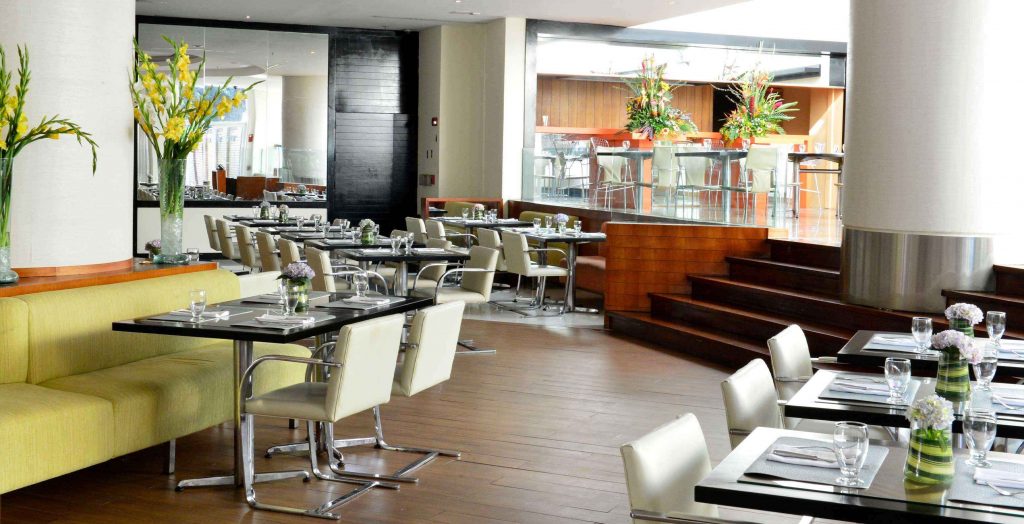 Restaurante Ribeira Brava del Pestana Caracas